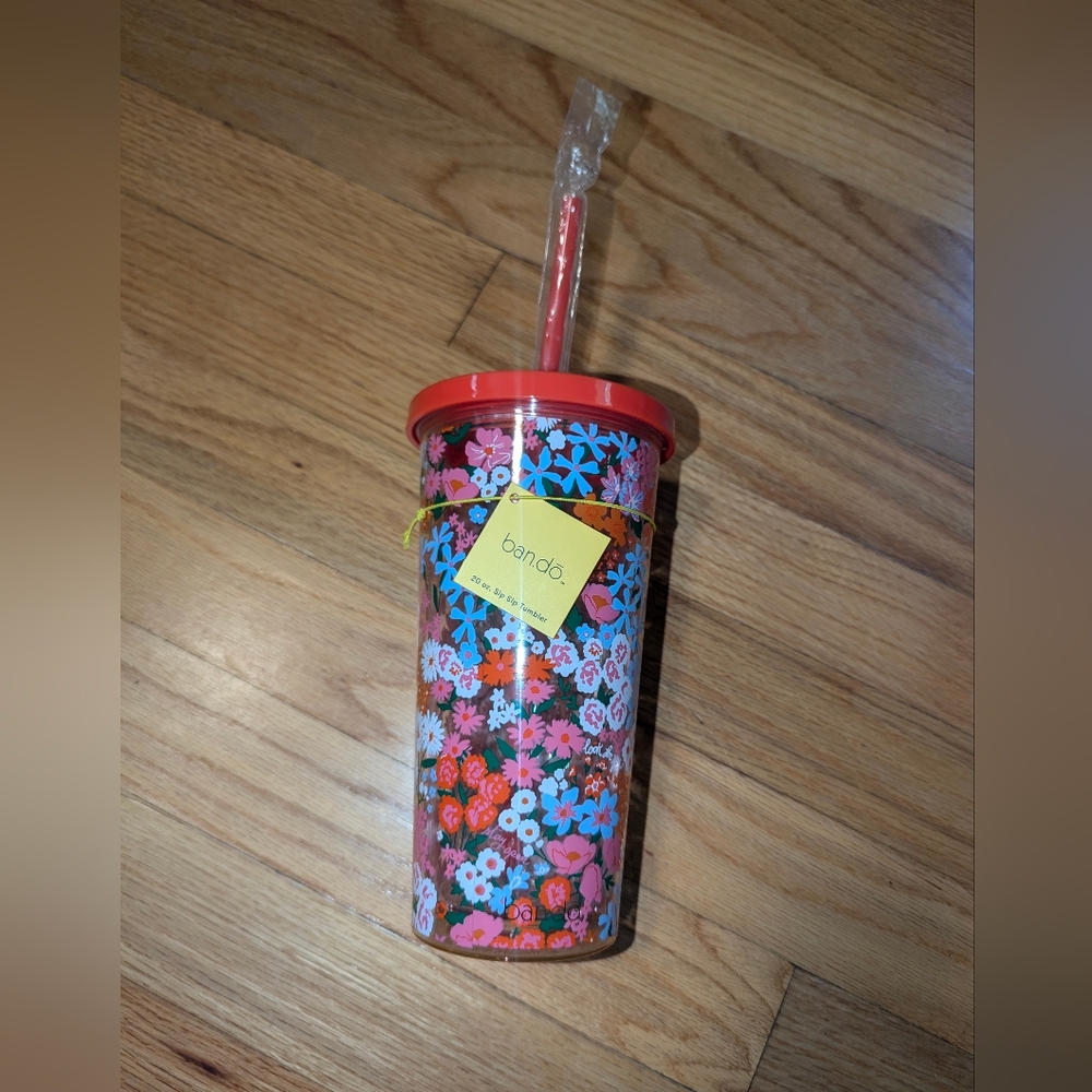 SIP SIP TUMBLER WITH STRAW Red Floral Print Flowers 20 oz. Cup